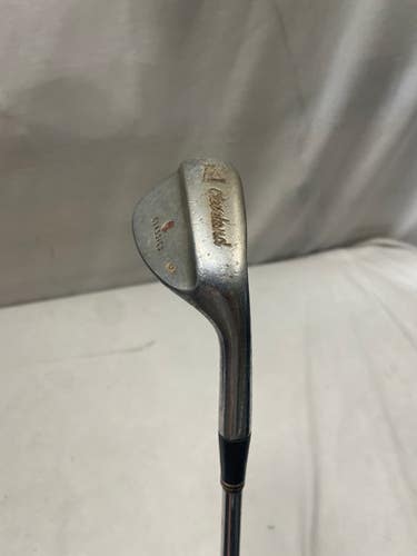 Used Cleveland CLASSICS Golf Wedge Mens RH Pitching Wedge 11490-S000272234