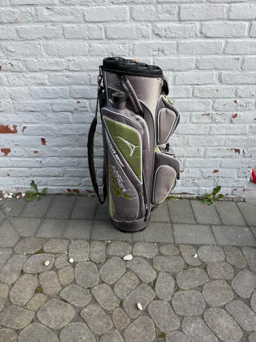 Acuity cart golf bag