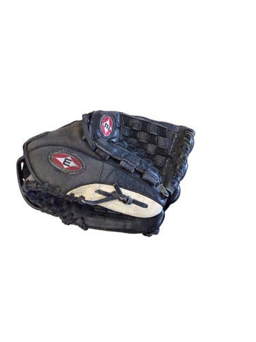Used Easton BLACK MAGIC BB/SB Glove RH Throw Black 11" 11760-S000091111
