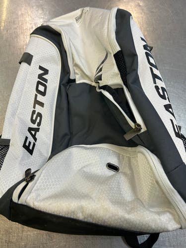 Used Easton BACKPACK BB/SB Player Backpack White 11339-S000201543
