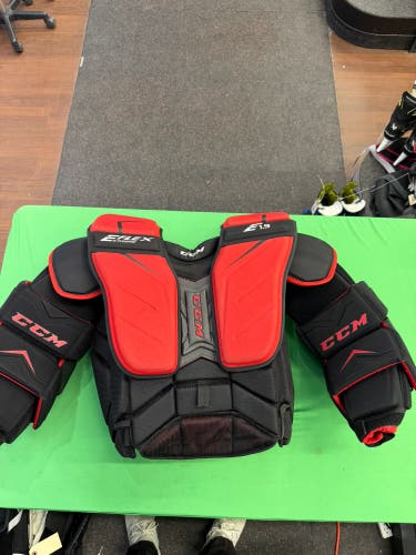 Senior Small CCM Extreme Flex Shield E1.9 Goalie Chest Protector (Used)