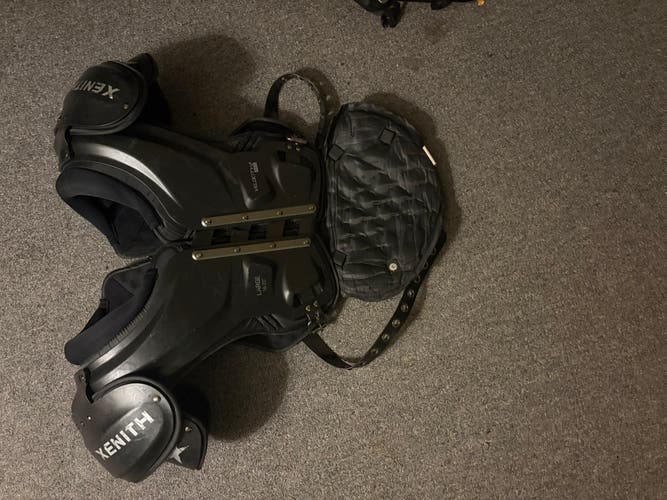 Large Adult Xenith Velocity Pro Light Shoulder Pads (Used)