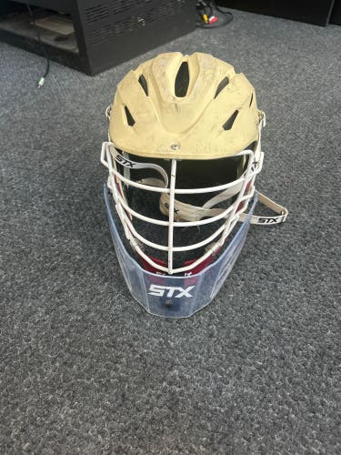 Schutt Rival Helmet (Used)