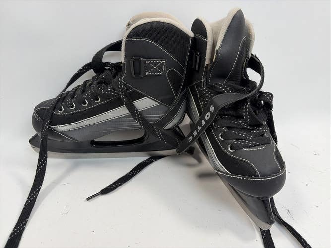 Jackson Ultima Softec Ice Skates, Size 2, Black