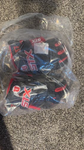STX Surgeon RZR2 Lacrosse Gloves (New)