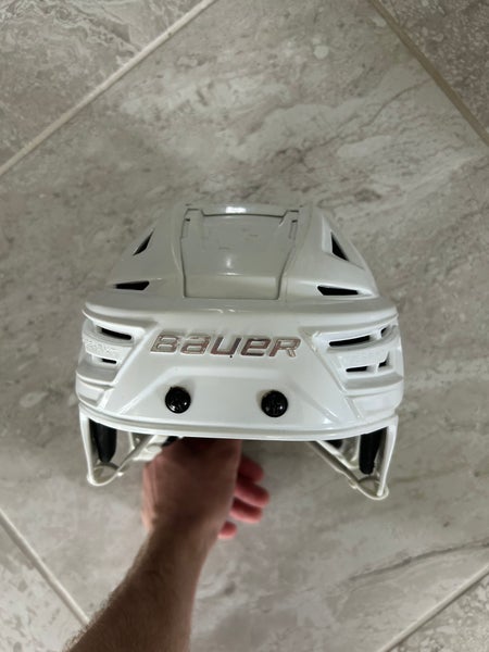 Medium Bauer Re-Akt 150 Helmet Pro Stock (Used)