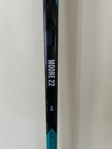 Senior Bauer Pulse Left Hand Hockey Stick P28 77 Flex Pro Stock (New)