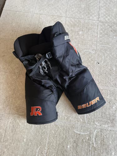 Senior Medium Bauer Nexus Hockey Pants (Used)