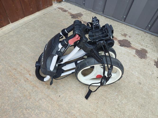 Rovic by Clicgear Model RV1C 3 Wheel Collapsible Golf Push Cart White/Black