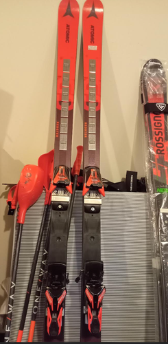 193 cm Atomic Redster G9 FIS GS Racing Men's Skis With Bindings (Used)