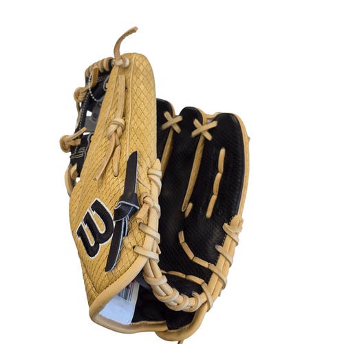 Wilson A2000 RH Baseball Glove 11.75" (New)