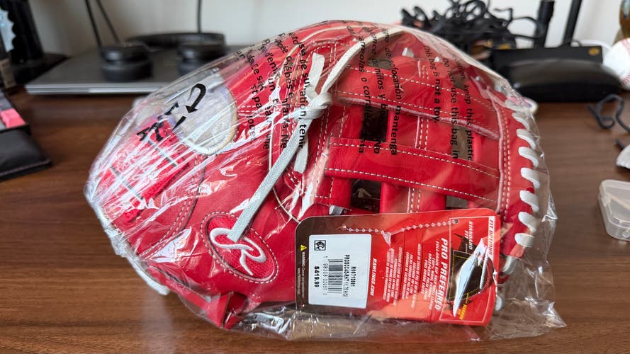 Rawlings Carlos Correa (PROSCC4S) Pro Preferred 11.75-Inch Infield Glove (NEW w/ Tags)