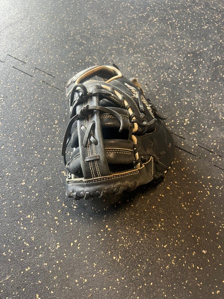 2023 Rawlings Heart of the Hide RH First Base Baseball Glove 13" (Used)