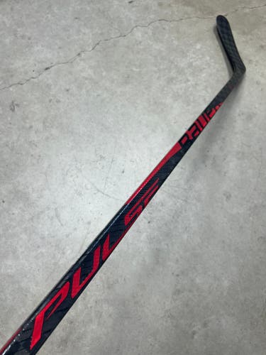 82 Flex P92 Senior Bauer Pulse Left Hand Hockey Stick Pro Stock (Used)