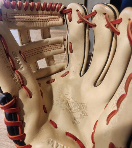 Marucci OXbow 45A3 RH Baseball Glove 12" (Used)
