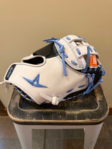 NWT All-Star Fastpitch Softball Catcher’s Glove 34" Paige Hallstead