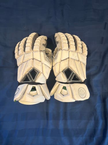 Maverik Max Lacrosse Gloves (Used)