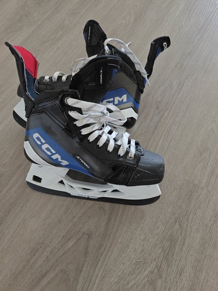 CCM JetSpeed XTRA PLUS Hockey Skates Wide Width Size 5.5 (Used)