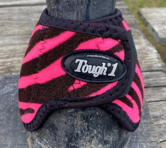 Tough 1 Extreme no turn neoprene vented overreach /bell boots large pink zebra