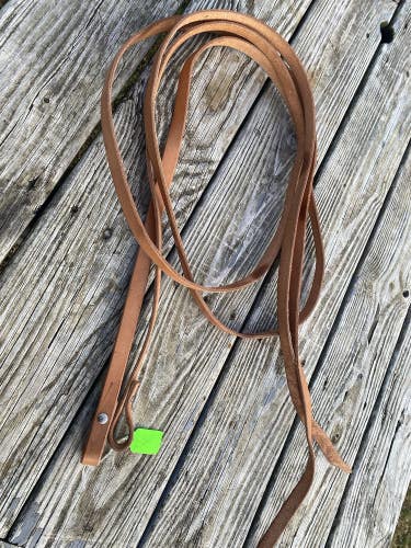 Lightly used light oil leather Western split reins 7" ft X 3/4”