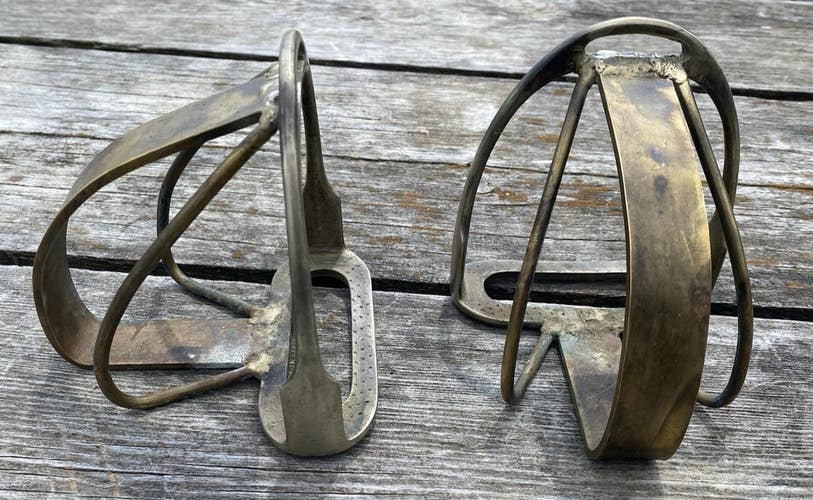 Used custom made 4" child's English safety/trail/endurance stirrups w/cage
