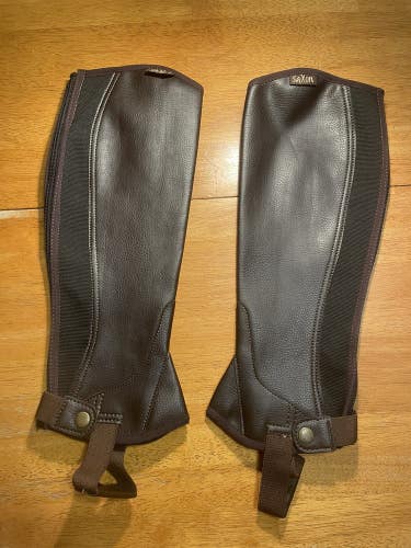Saxon chocolate Brown synthetic leather half chaps medium