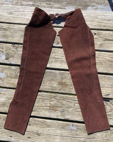 Perri’s Child 12 Brown split leather work/schooling chaps NWOT