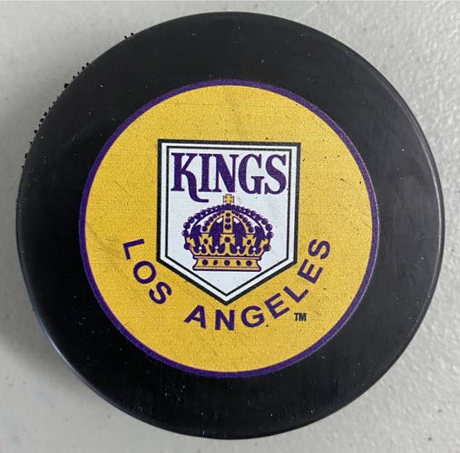 Los Angeles Kings puck