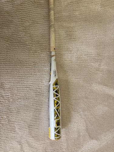 2017 Combat Maxum Composite USSSA Certified Bat (-11) 19 oz 30" (Used)