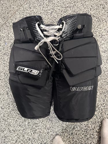 Senior Medium Vaughn SLR4 Pro Carbon Hockey Goalie Pants (Used)