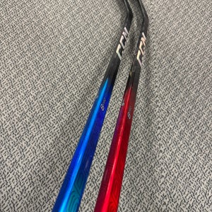 2-Pack Intermediate CCM JetSpeed FT8 Pro Right Handed Hockey Stick P29+1/4 55 Flex (New)