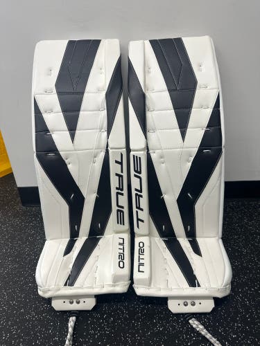 33" 2025 True Goalie Leg Pads (New)
