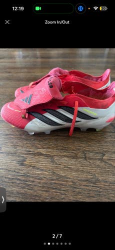Unisex Size M 8.0 (W 9.0) Adidas Predator Elite FG Cleats (Used)