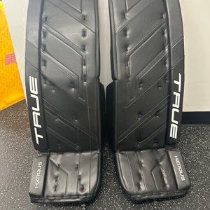 35" True HZRDUS 9x4 Goalie Leg Pads (New)