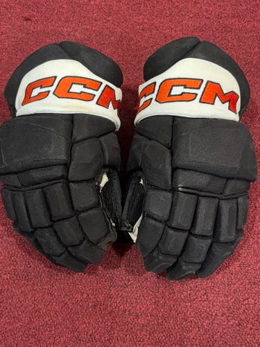 Philadelphia Flyers CCM JetSpeed FT8 Pro Gloves 14" Pro Stock Item#LHF814