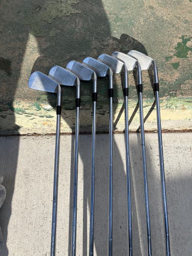 Men's 2012 Titleist 712 AP2 Left Hand Iron Set Stiff Flex Steel Shaft (Used)