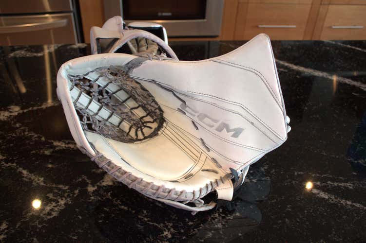CCM EFlex 6 580 Custom Glove Full Right (PRO) (Used)