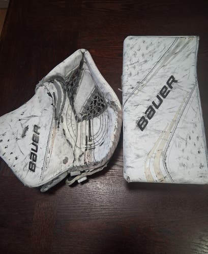 Bauer Vapor 2X Glove and blocker