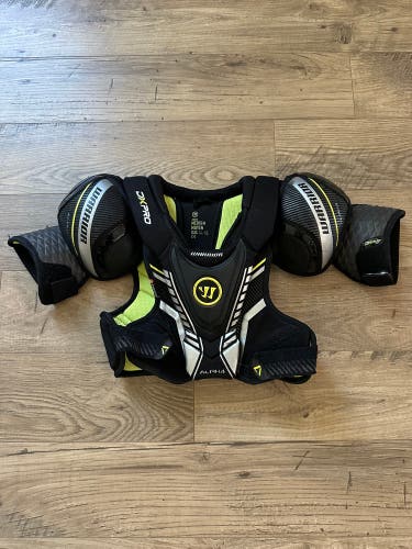Men's Medium Junior Warrior Alpha DX Shoulder Pads (Used)