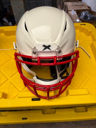 Adult Medium Xenith Shadow Helmet (New) Glossy White