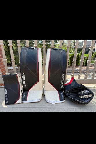 Bauer Mach (Hyperlite) Leg Pads Blocker & True PX3 Catalyst Catch Glove 580 Custom Pro Stock 34+”