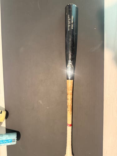 Old Hickory MT27 Maple Bat (-3) 30 oz 33" (Used)