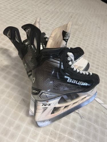 Bauer Vapor XLTX Pro Hockey Skates Regular Width 7 (Used)