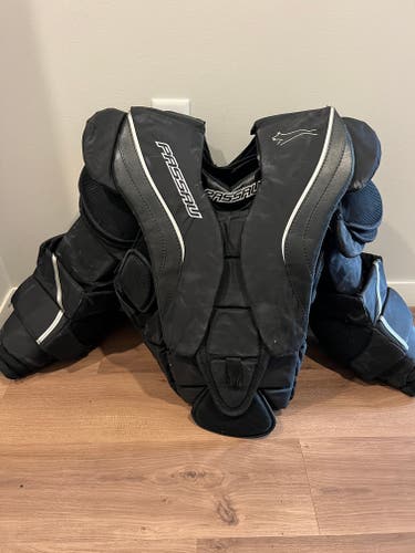 Passau Pro Chest Protector