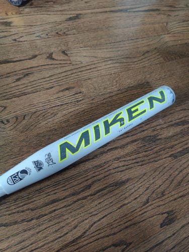 Miken Freak Primo Composite Bat 28 oz 34" (Used)