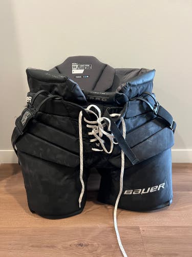 Large Bauer Pro Goalie Pants (Used)