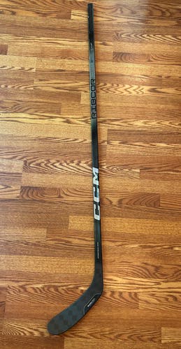 Senior CCM Ribcor Trigger 8 Pro Right Handed Hockey Stick P28 75 Flex (Used)