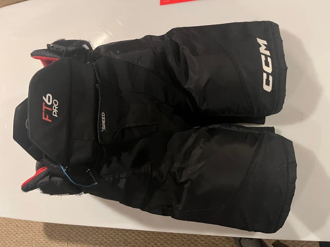 Senior Medium CCM JetSpeed FT6 Pro Hockey Pants (Used) well taken care of never left in the bag