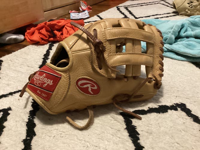 2024 Infield RH Rawlings Select Pro Lite Baseball Glove 11.5" (Used)