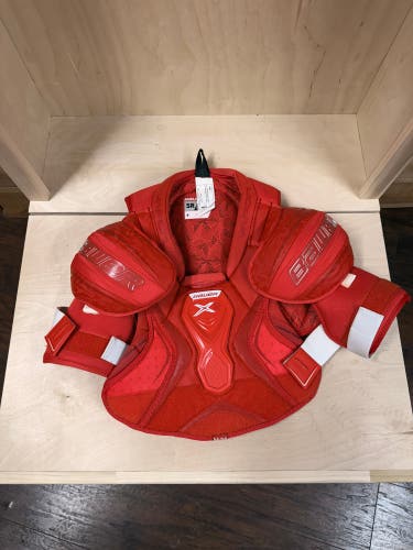 RARE Limited Edition Bauer XR Shoulder Pads – Senior Small – Red